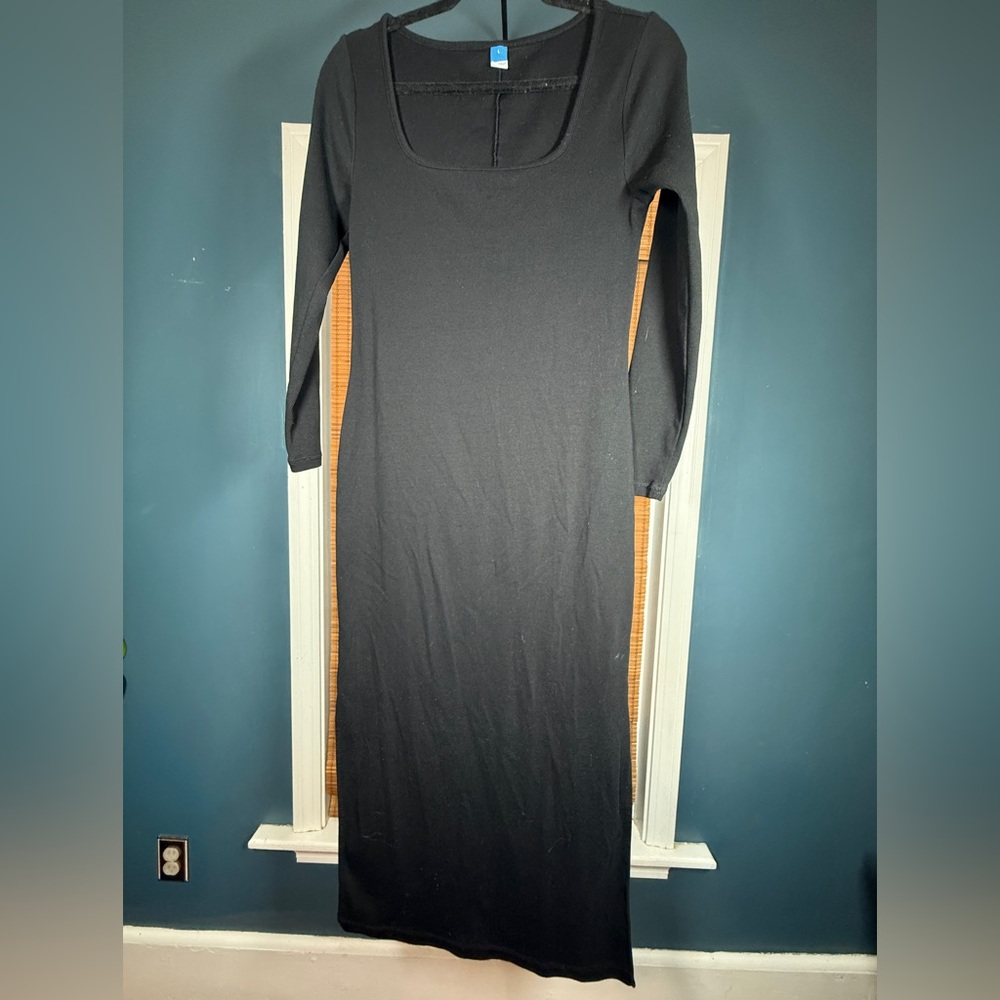 Elegant Black Long Sleeve Dress